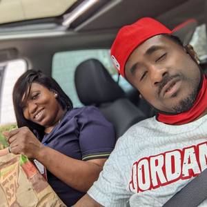 Meet your Posher, Shaina